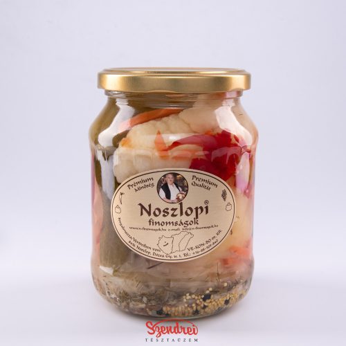 Noszlopi Csemege Salátatál 720ml.