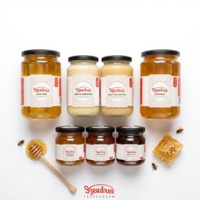 A Szendrei Méz Élménycsomag - 3,45 kg.